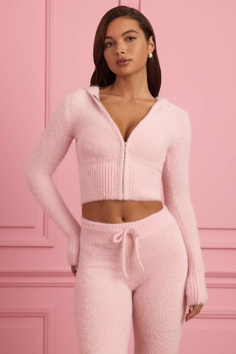 blusa de moletom com zíper e tecido felpudo rosa bebê