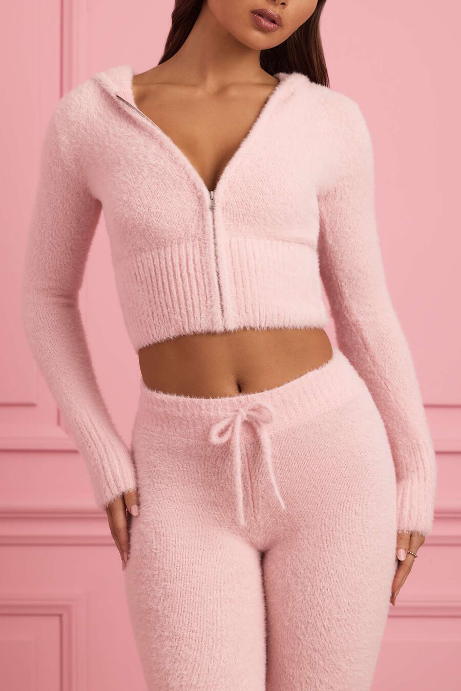 blusa de moletom com zíper e tecido felpudo rosa bebê