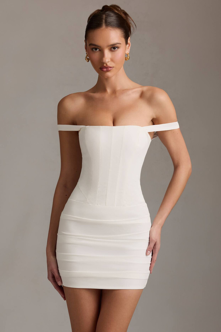 vestido curto corset ombro a ombro na cor branca
