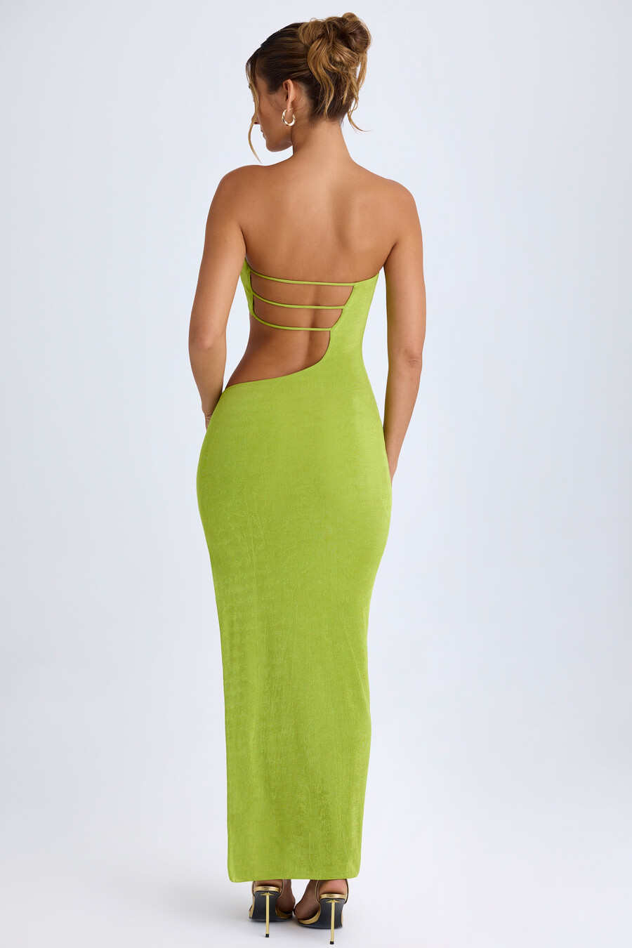 vestido longo tomara que caia com recortes na cor verde pera