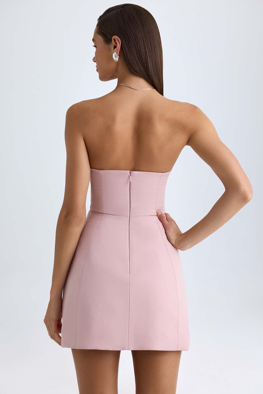 vestido mini tulipa estruturado sem alças em rosa malva
