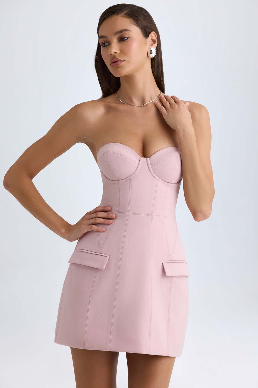vestido mini tulipa estruturado sem alças em rosa malva