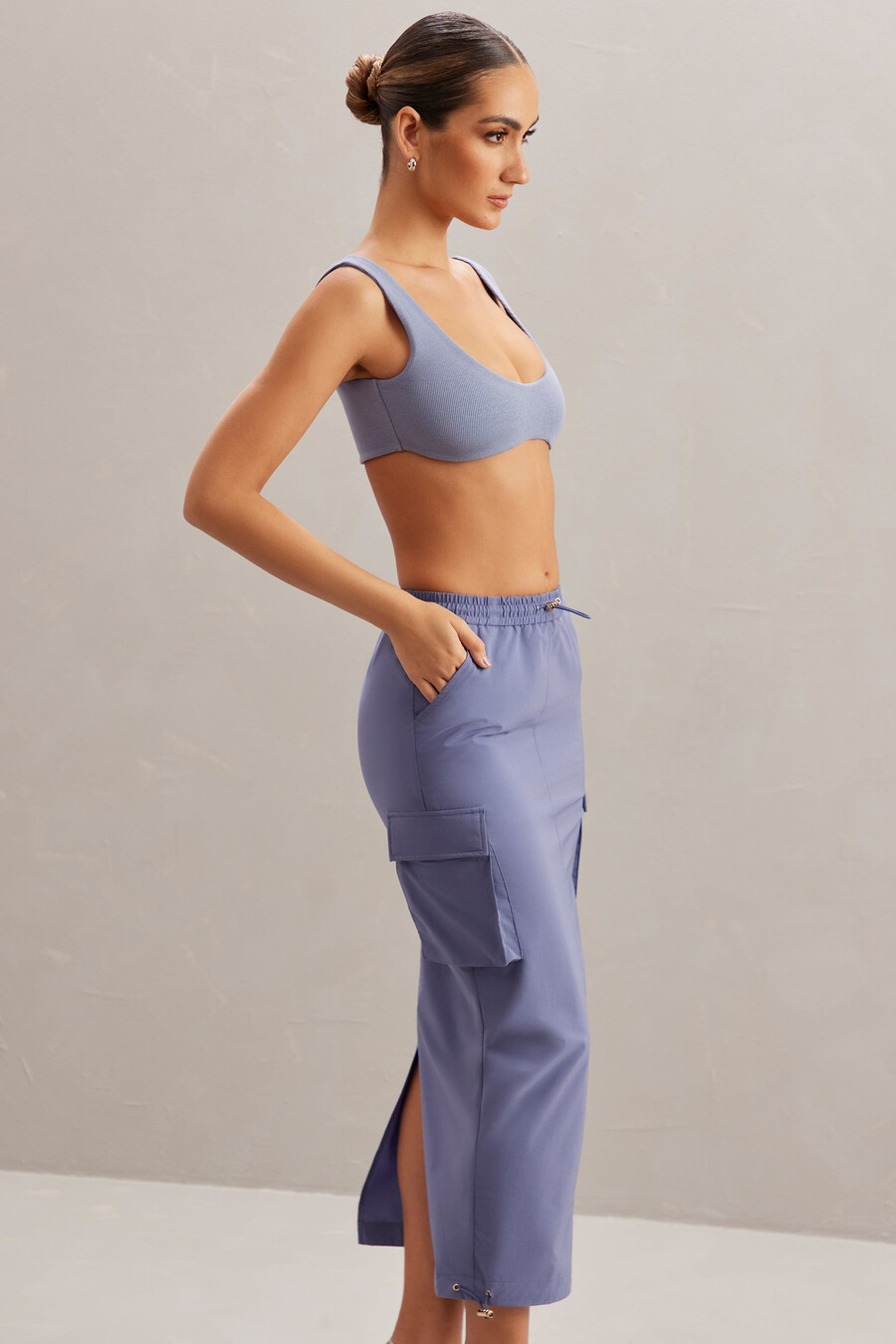 saia cargo maxi em azul acinzentado