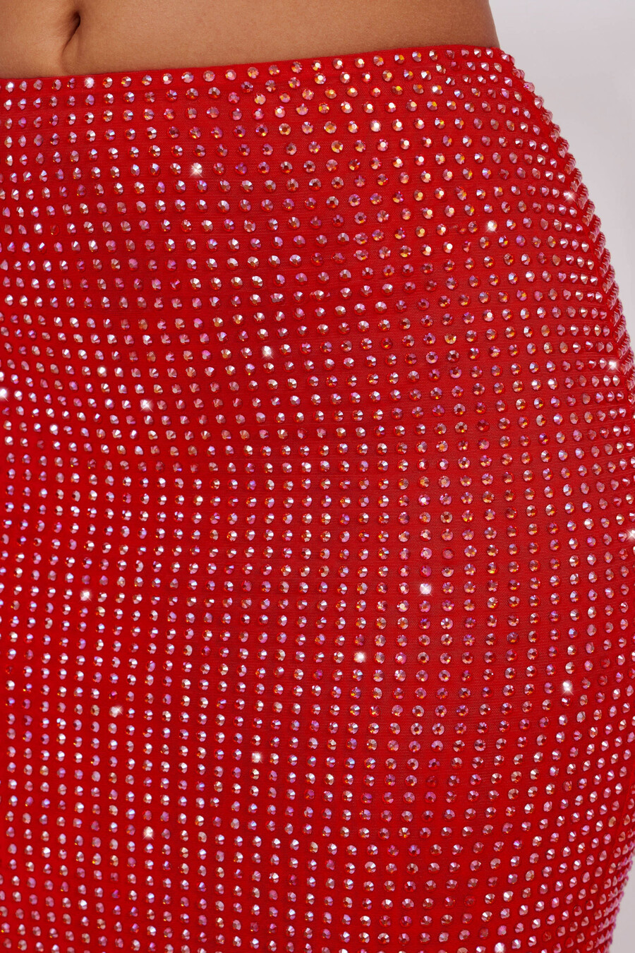 saia longa midi bordada na cor vermelho fogo