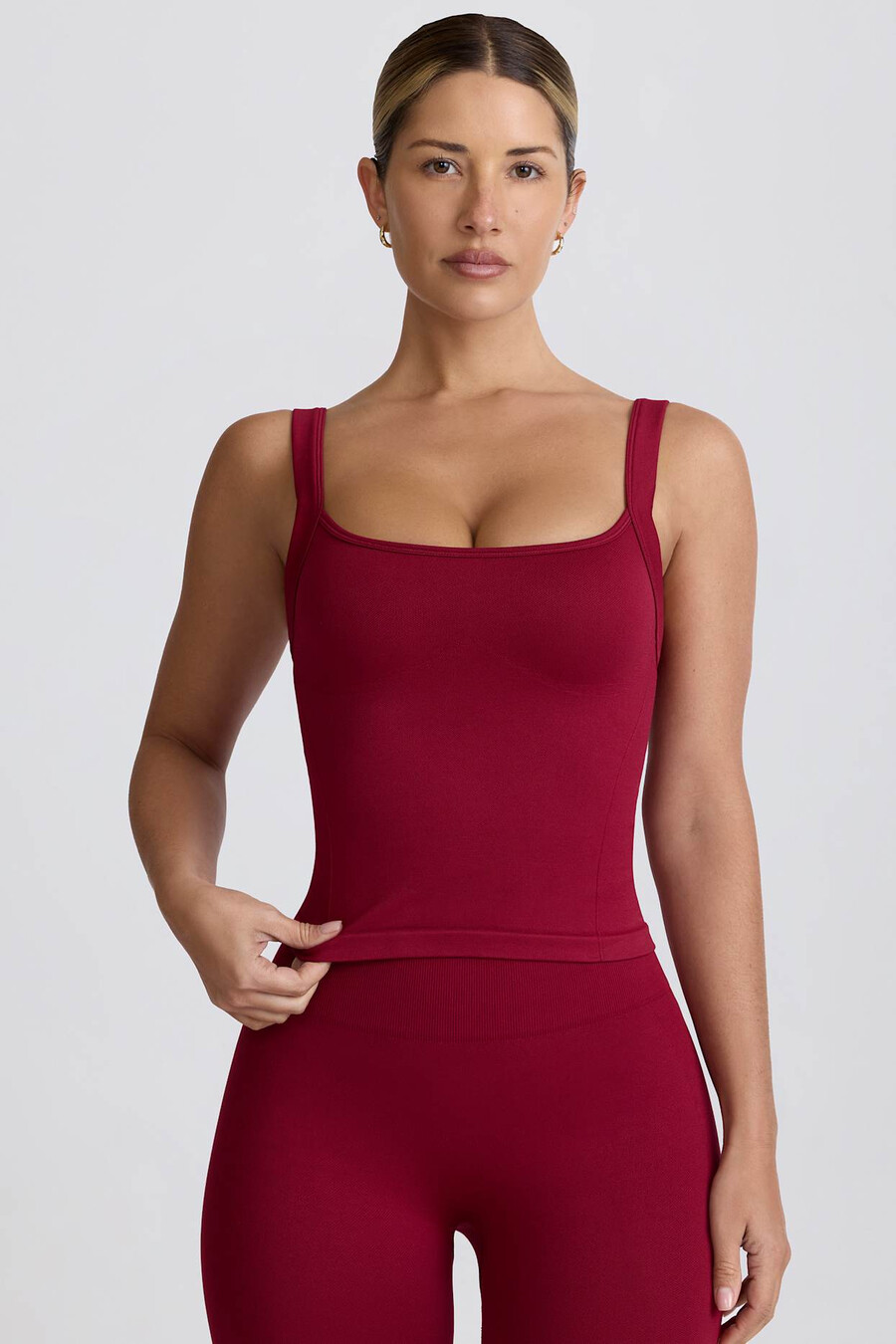 regata longa sem costura super sculpt na cor bordô