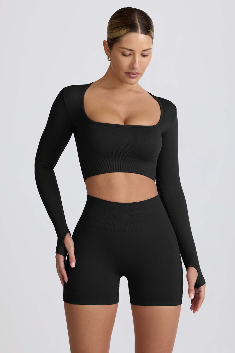 top cropped de manga comprida super sculpt seamless na cor preta
