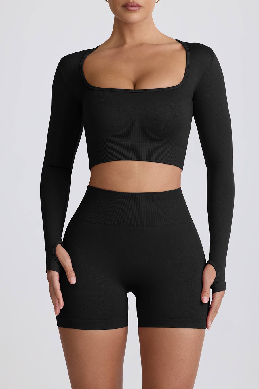 top cropped de manga comprida super sculpt seamless na cor preta