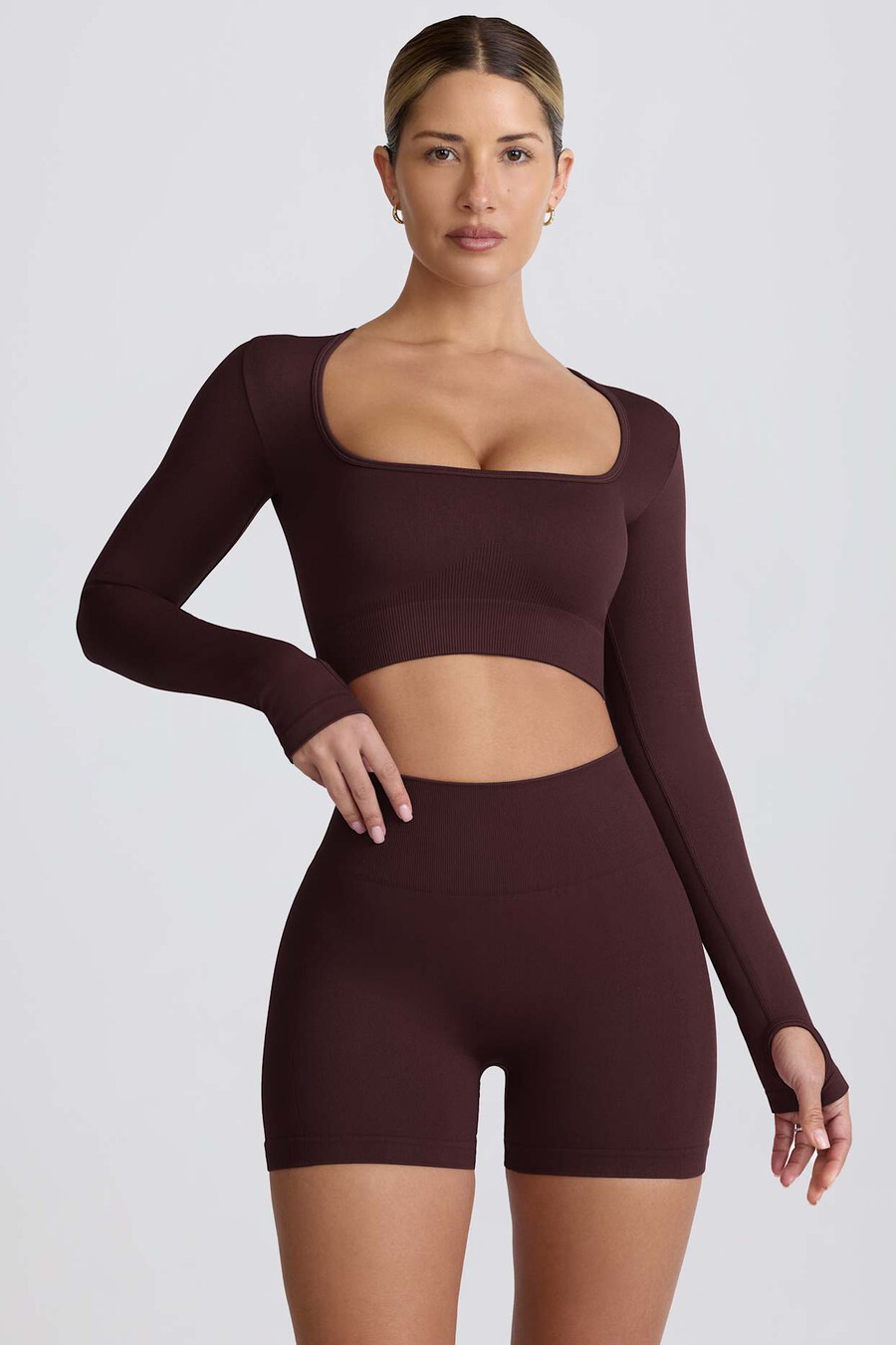 top cropped de manga comprida super sculpt seamless na cor chocolate