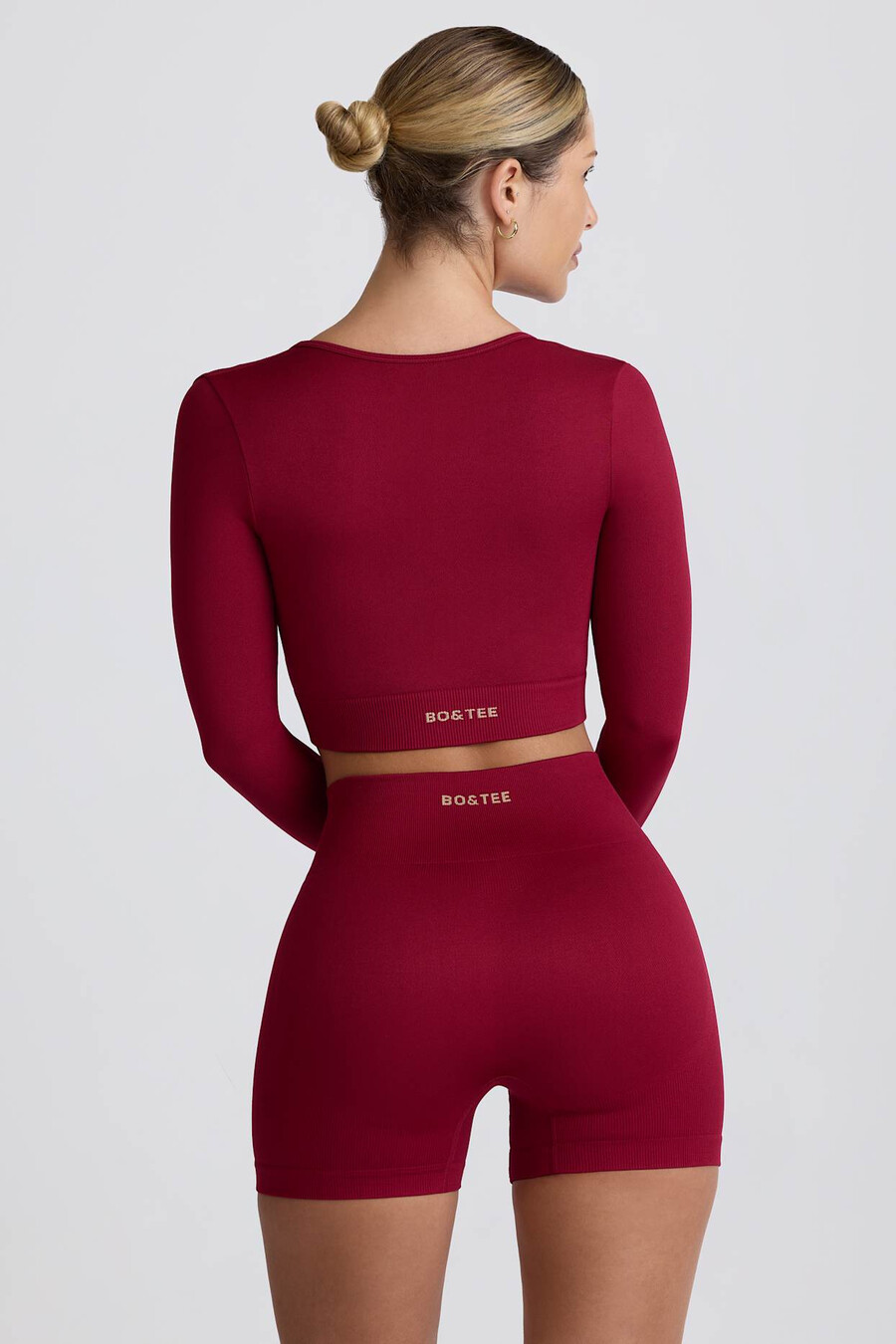 top cropped de manga comprida super sculpt seamless na cor bordô