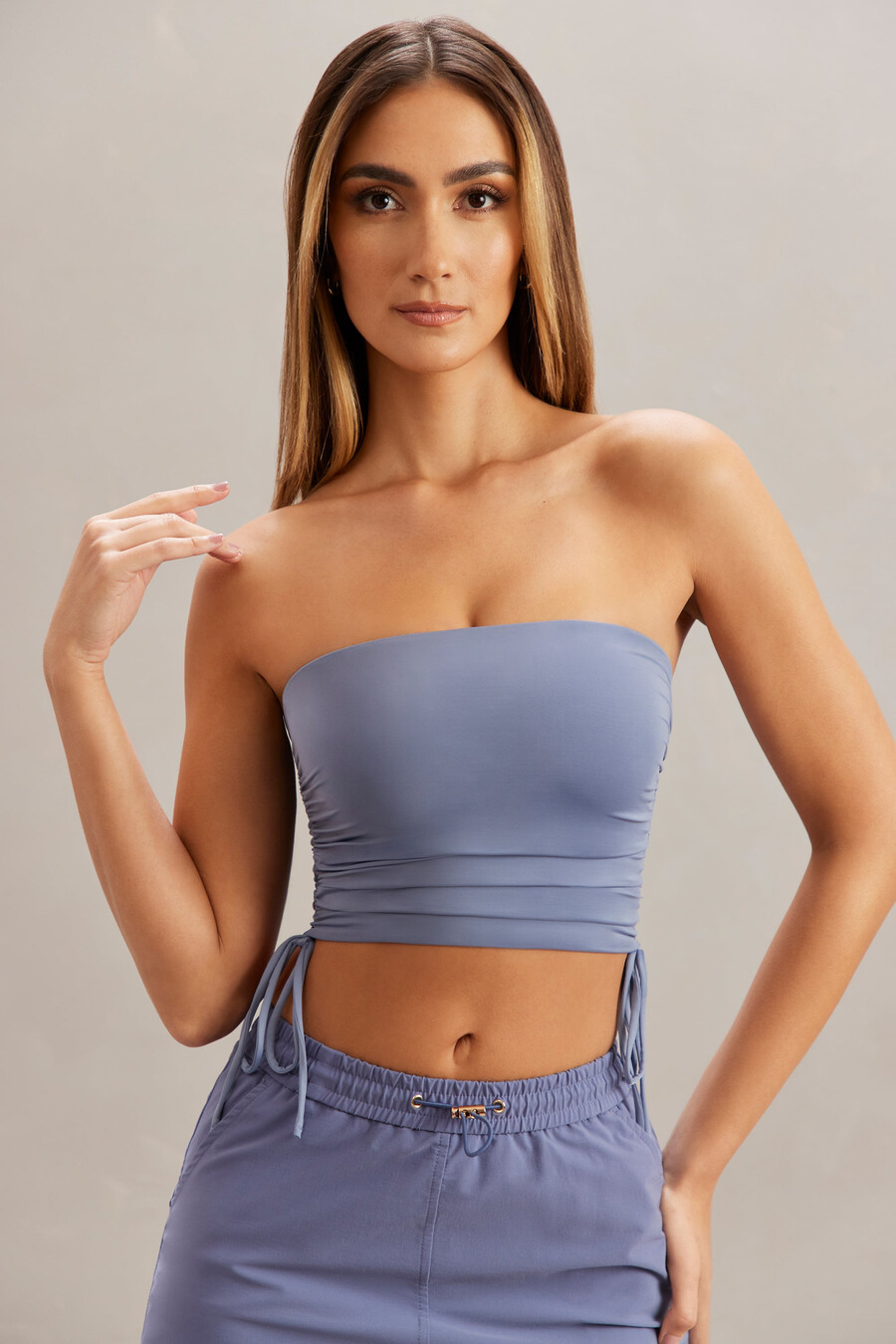 top cropped bandeau franzido na cor azul