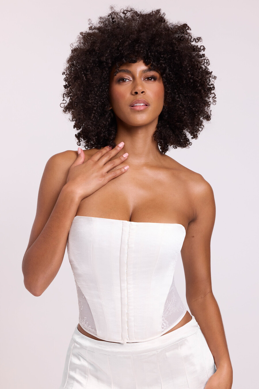 corset tomara que caia de cetim branco