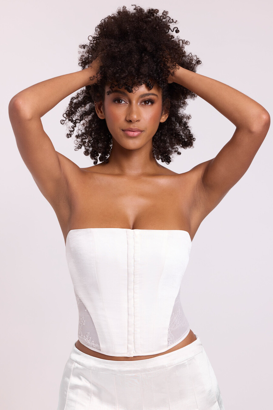 corset tomara que caia de cetim branco