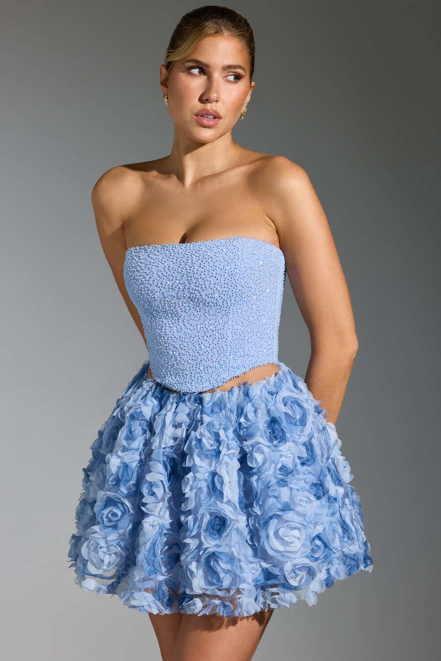 top corset bordado na cor azul