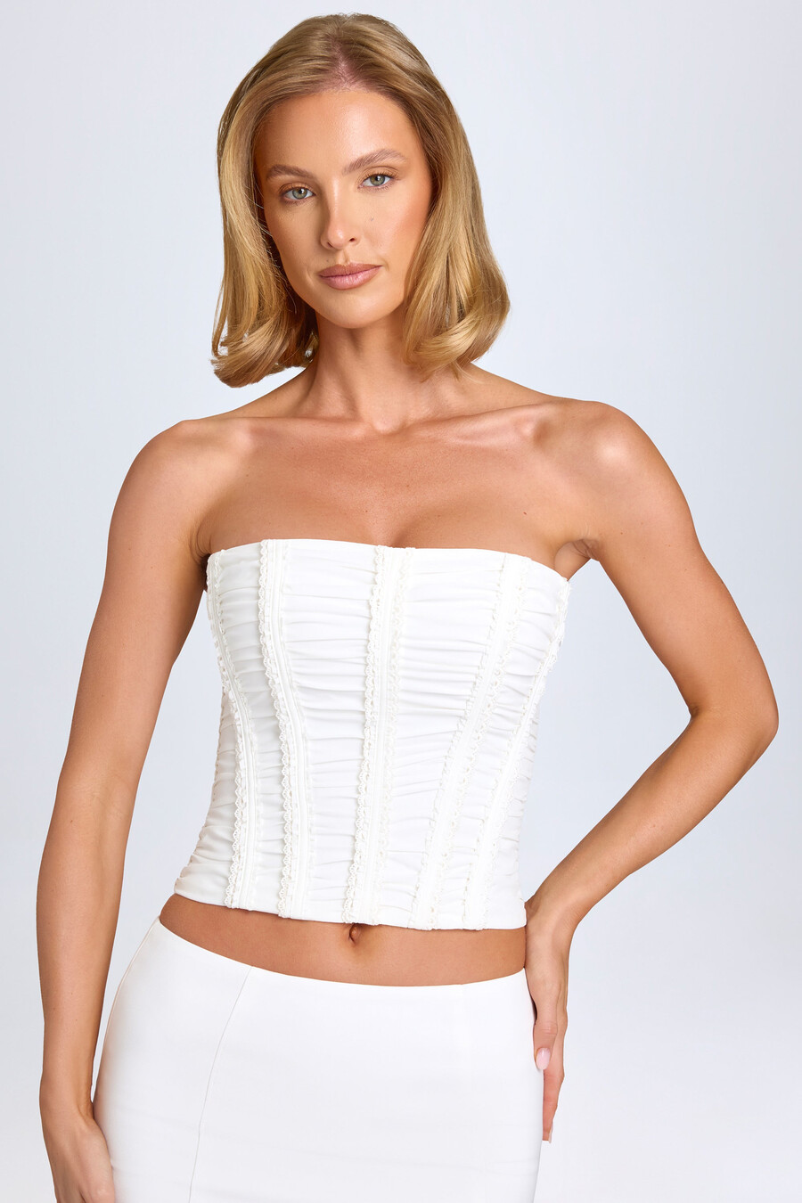 top corset franzido com amarração na cor branca